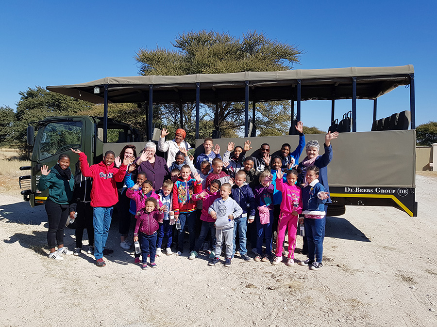 Happy travelers on our kids’ club safaris